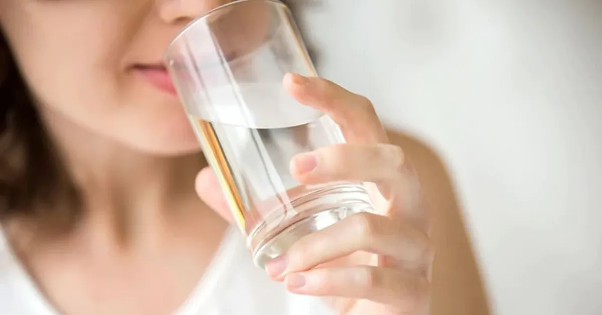 Nhịn ăn chỉ uống nước 15 ngày: Cái giá thần kinh không thể đảo ngược