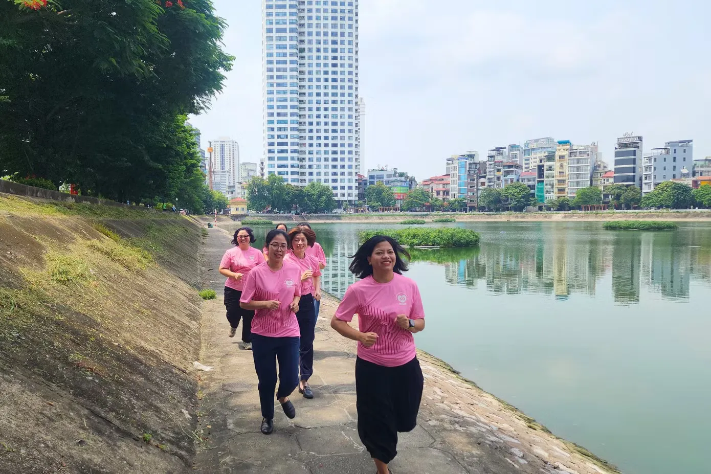 Khi giải chạy công ty trở thành phong trào wellness toàn tập thể