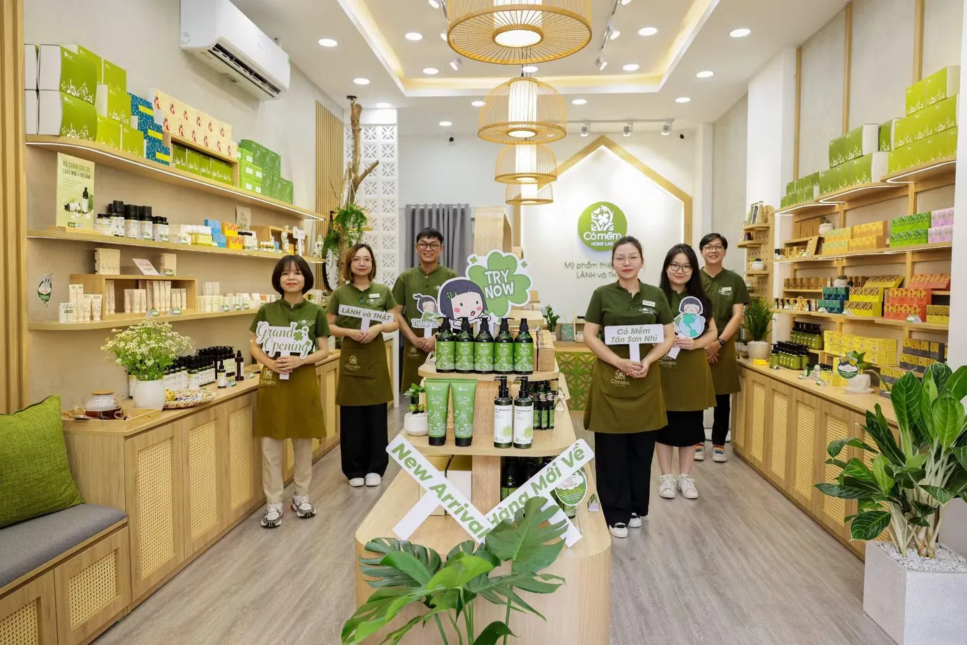 Cỏ Mềm: Hệ sinh thái 250+ sản phẩm và chiến lược mở rộng bền vững