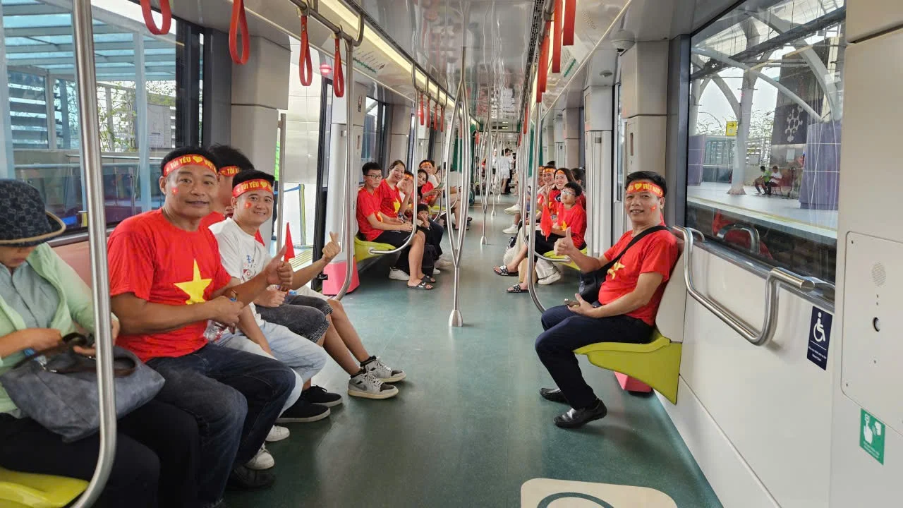 Miễn phí vé metro Hà Nội 5 ngày: Cẩm nang tiết kiệm dịp Quốc khánh 2/9