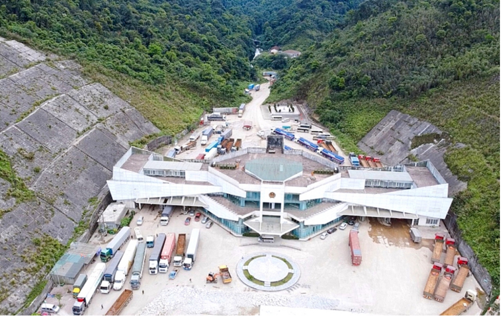 Nâng cấp cửa khẩu quốc tế: bước đi chiến lược cho thương mại biên giới