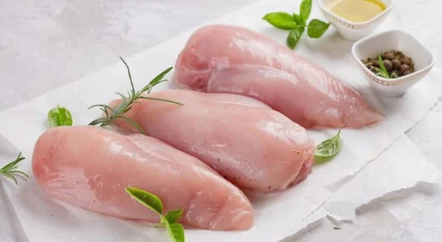Thịt vịt – loại thịt bình dân giàu sắt hơn thịt bò và cách chọn ngon ở chợ