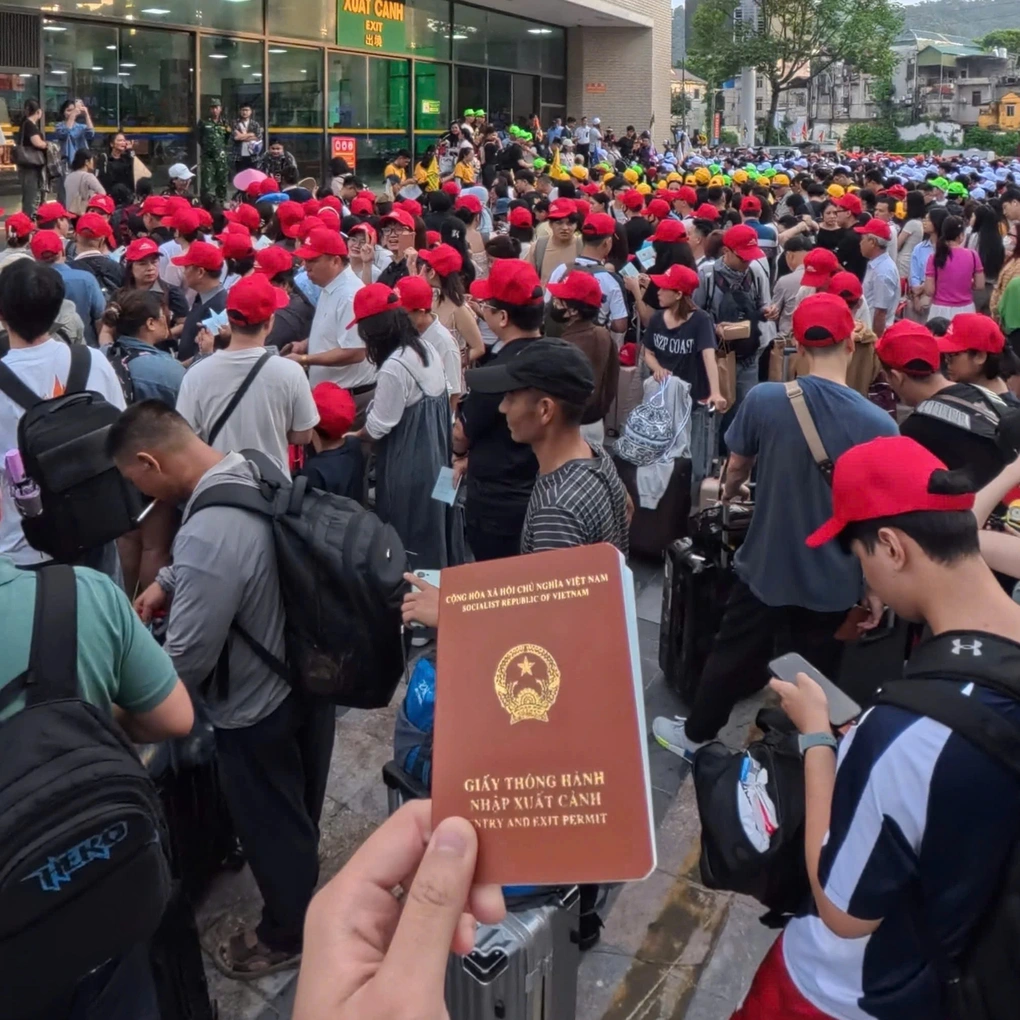 Tour Trung Quốc từ 3 triệu dịp lễ: chọn đường bộ để tiết kiệm