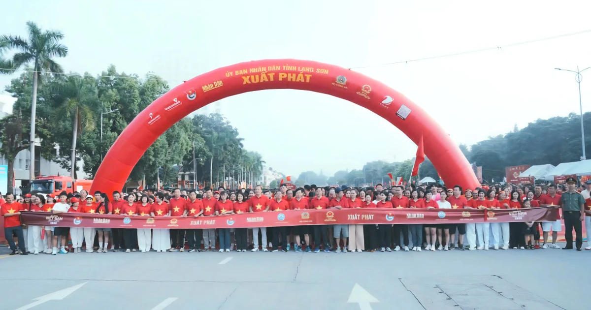 38.000 người hòa nhịp: khi phong trào đi bộ cộng đồng thành kỷ lục tập thể
