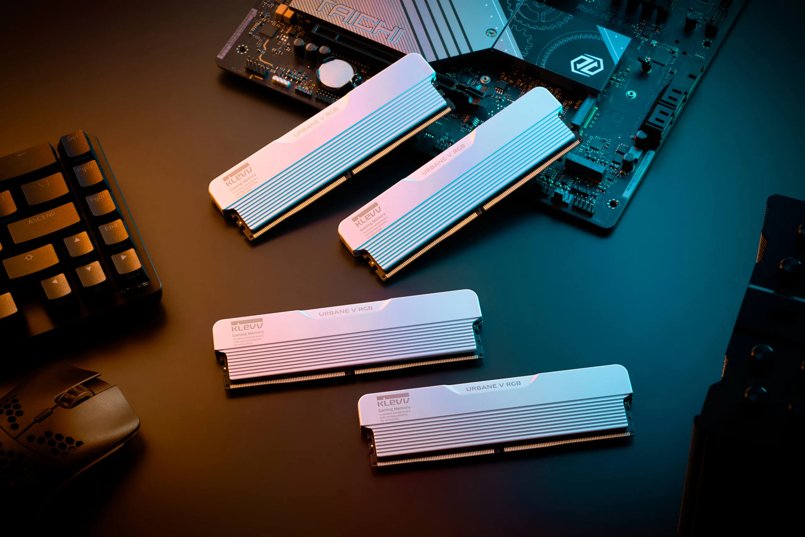 KLEVV CRAS V RGB và URBANE V RGB: RAM DDR5 ép xung cho PC gaming hiệu năng cao