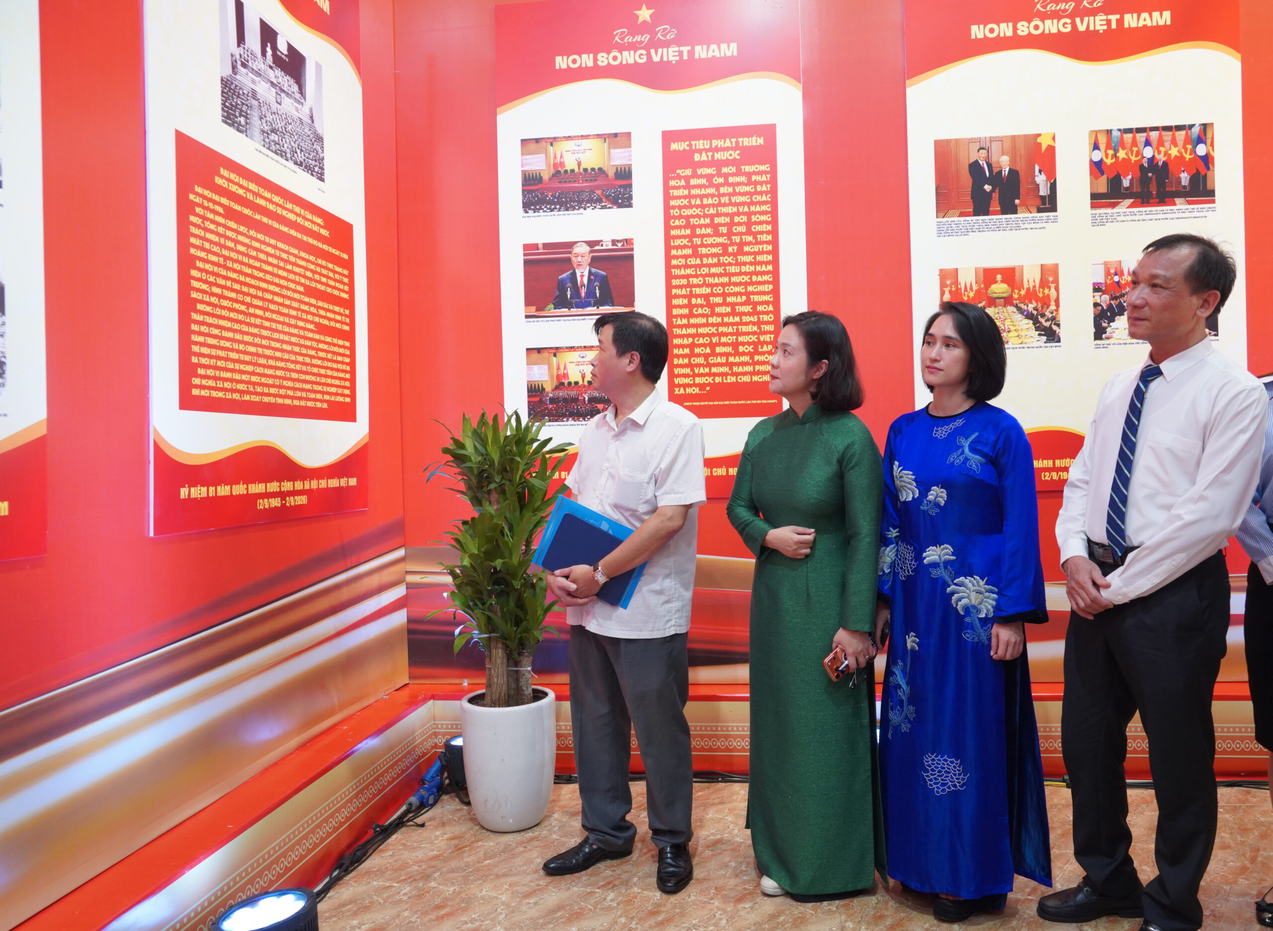 Triển lãm “Rạng rỡ non sông Việt Nam”: 130 khung hình đánh thức tự hào dân tộc