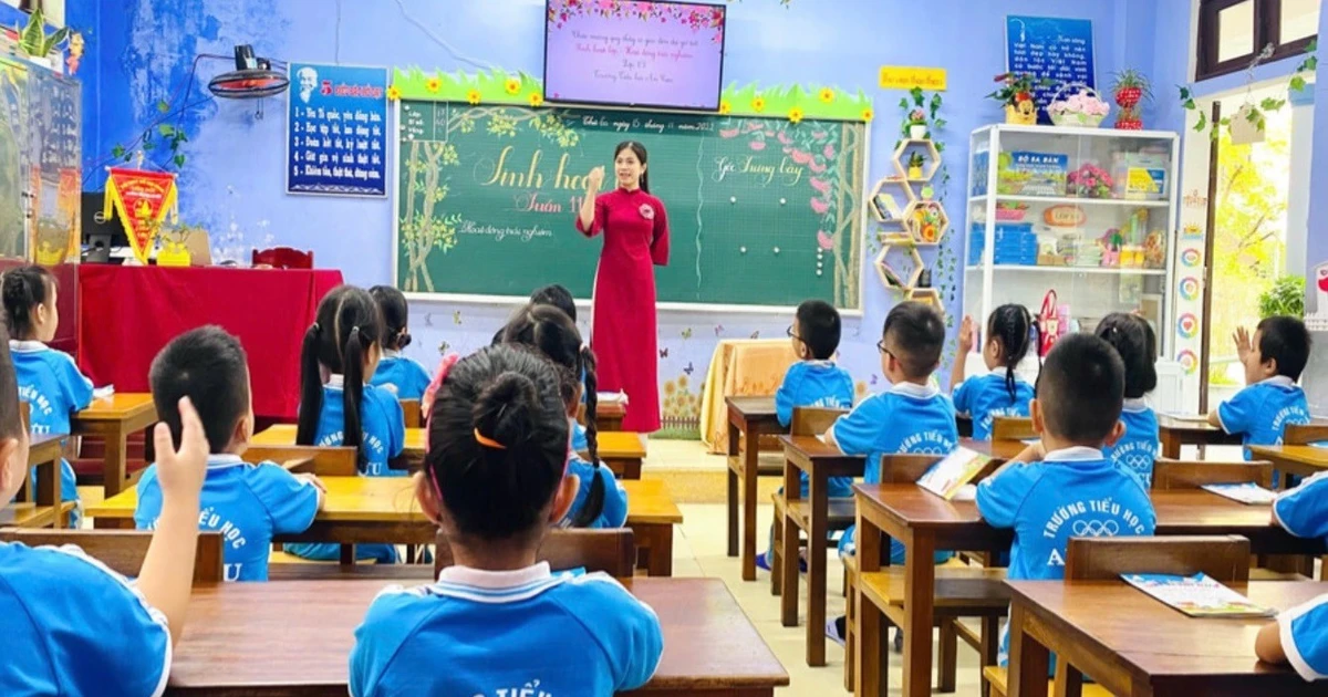 Siết chặt các khoản thu học đường: mức trần nào bảo vệ phụ huynh?