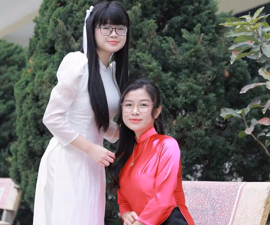 Từ mặc cảm đến bục giảng: hành trình những giáo viên vượt rào cản để đổi đời học sinh