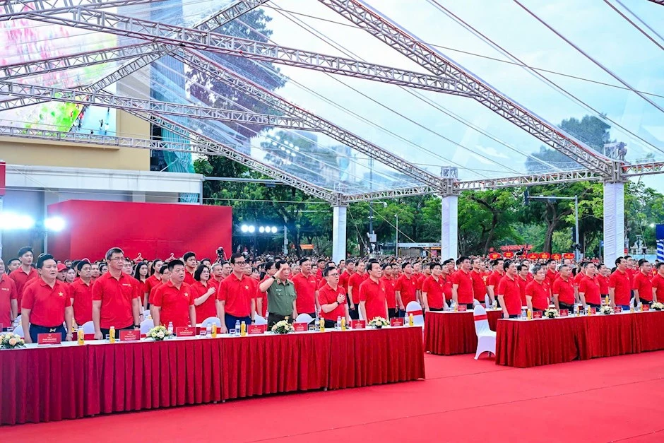 Hành trình 10 tỷ bước chân: Khi đi bộ trở thành sức mạnh cộng đồng