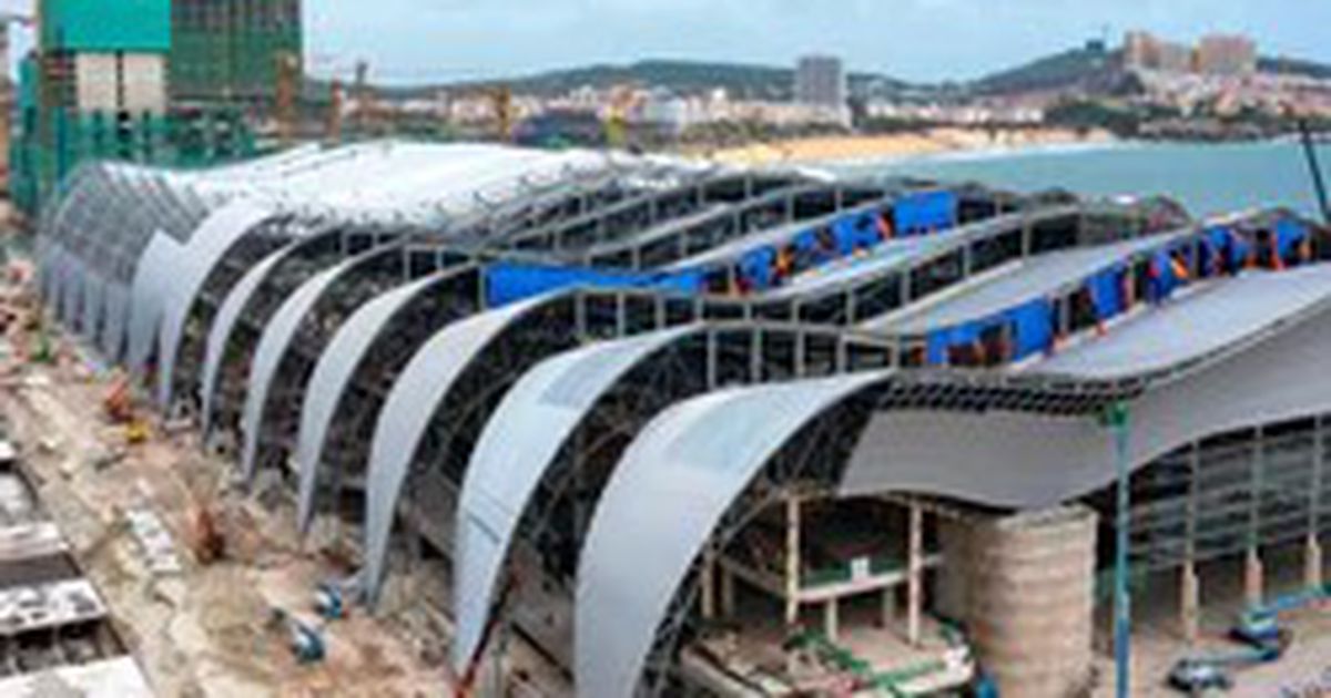 15.500 công nhân, kỹ sư làm xuyên lễ: Cỗ máy nhân lực khổng lồ cho APEC 2027