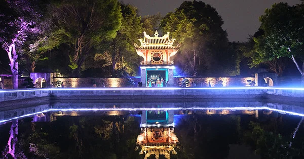 Gốm Bát Tràng số hóa: cứu cánh cho làng nghề truyền thống