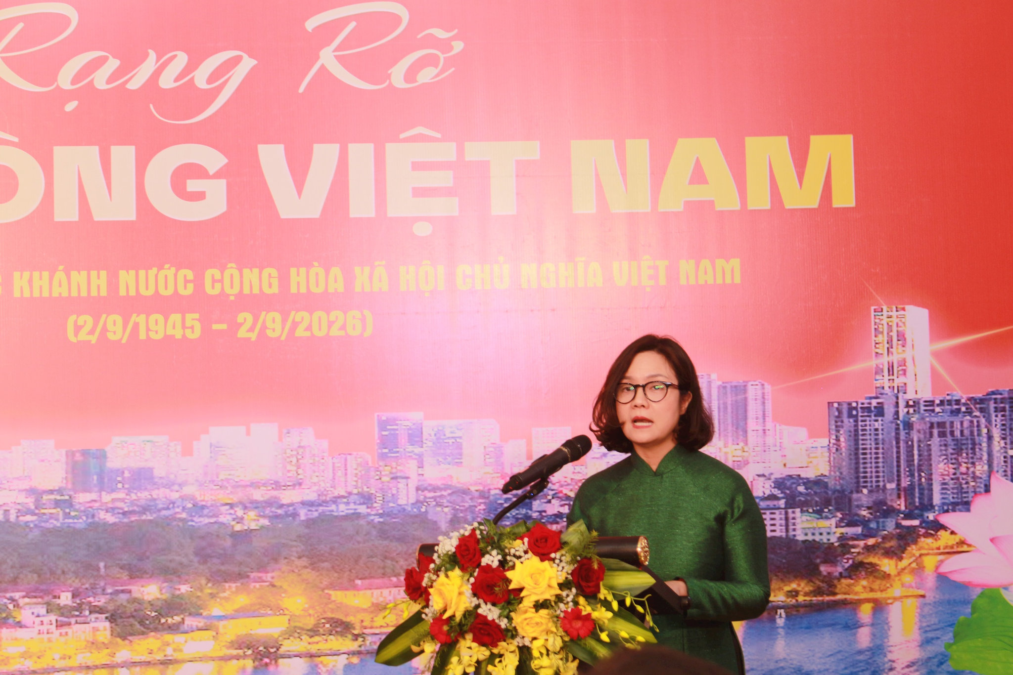 “Rạng rỡ non sông Việt Nam”: Hành trình lịch sử trong 130 khuôn hình