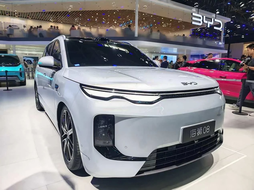 BYD Sealion 08: ghế 5-6 chỗ linh hoạt để đấu SUV điện lai