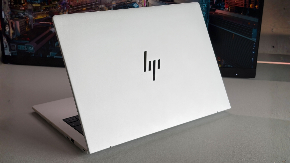 HP ZBook 8 G2a 14 vs EliteBook 8 G2a 14 AI: chọn laptop nhẹ cho dân chuyên