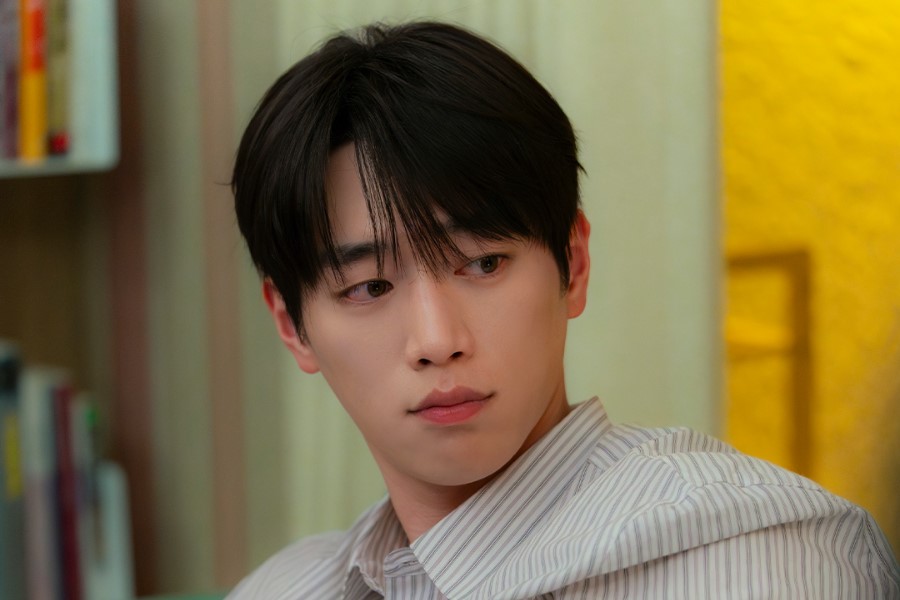 Seo Kang Jun và Ahn Eun Jin: Sức hút tình yêu 10 năm trong “A Love Other Than Yours”