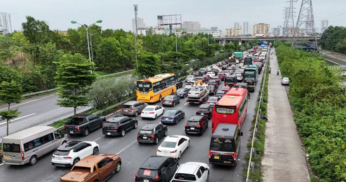 Từ 27/8, camera cao tốc bắt đầu phạt lỗi không giữ khoảng cách
