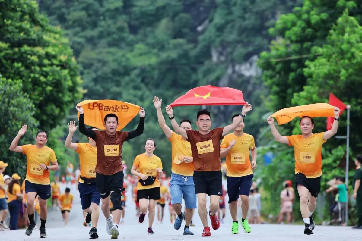 Giải Marathon Quốc tế VTV LPBank: Khi Vân Long trở thành đường chạy di sản