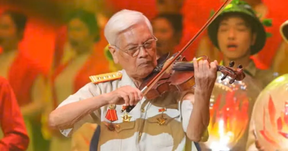 Nhạc sĩ Doãn Nho 94 tuổi: bản hành khúc của thời gian