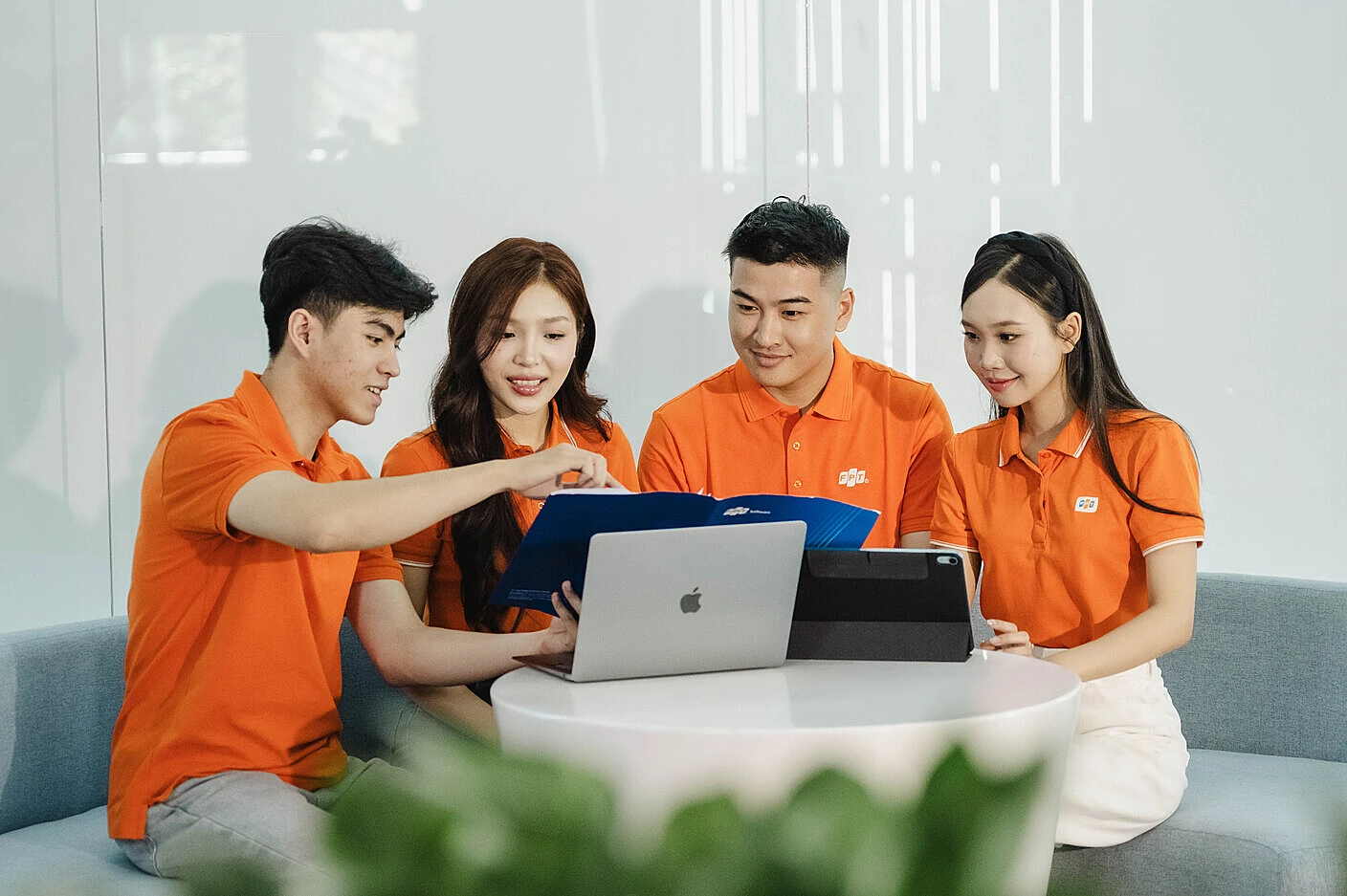 FPT chuyển từ giờ công sang nền tảng AI chuyên ngành