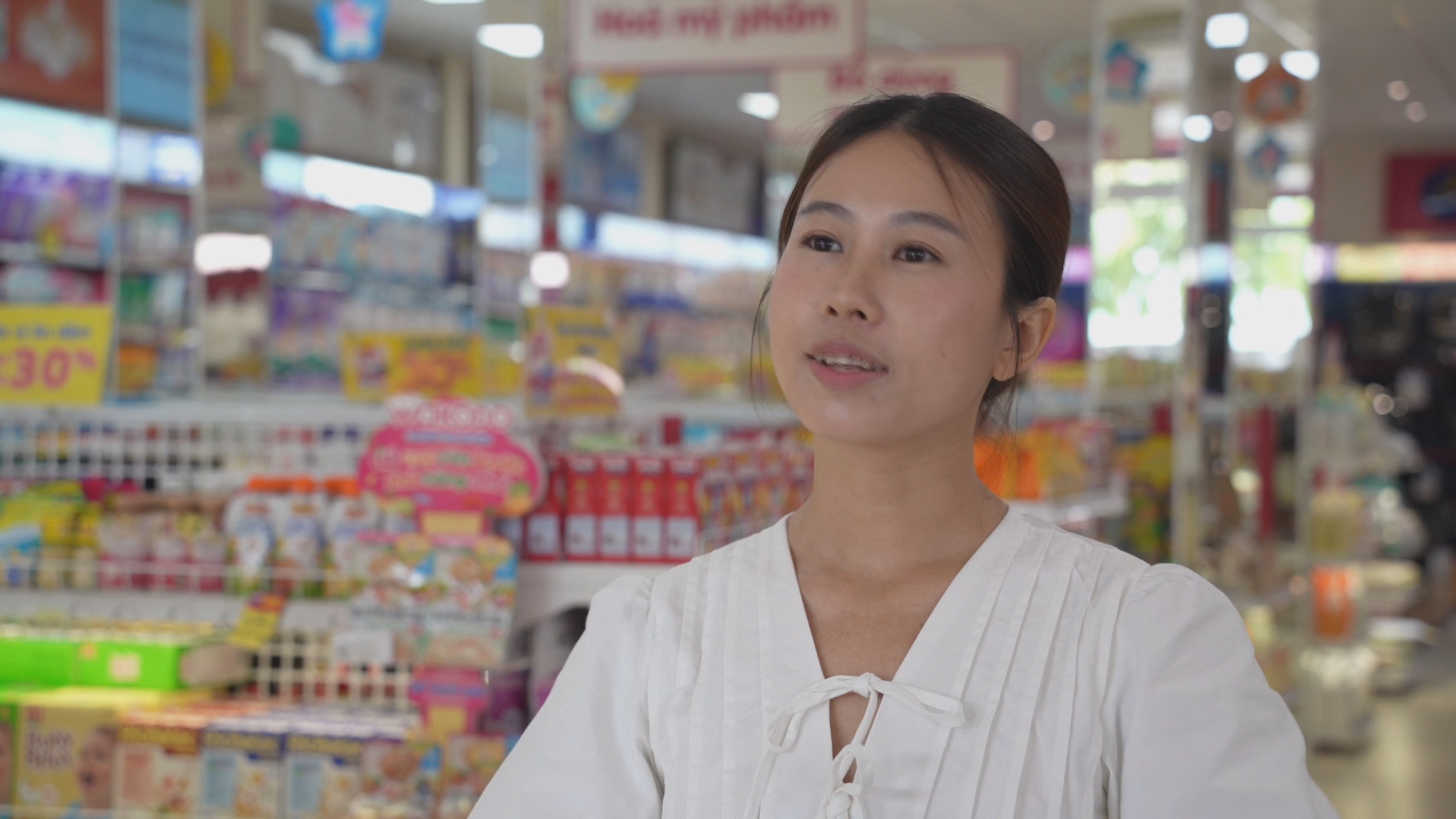 Mã QR và nhãn thông tin: Lá chắn an tâm cho bữa ăn dinh dưỡng