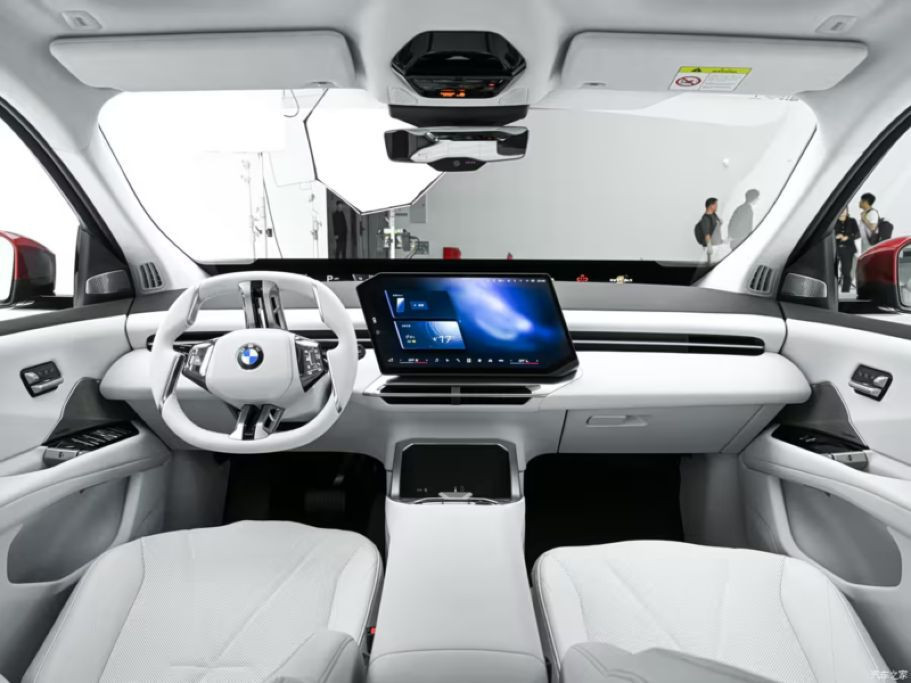 BMW iX3 L: lựa chọn xe điện hạng sang mới đối đầu Tesla Model Y và VinFast VF8