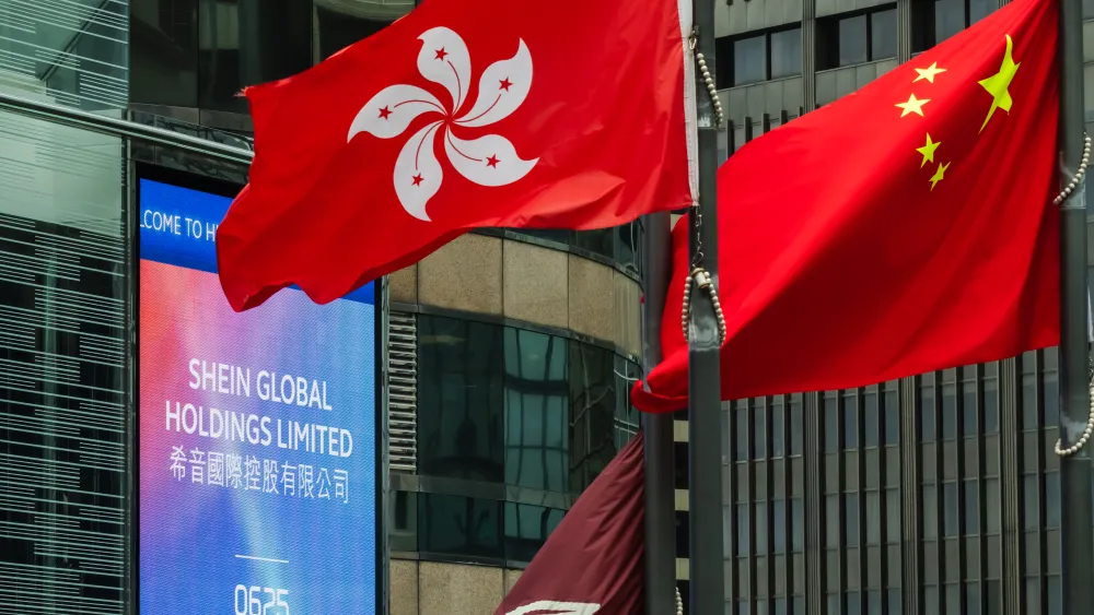 Shein IPO Hong Kong: Cú rơi định giá và lời cảnh tỉnh cho ultra-fast fashion