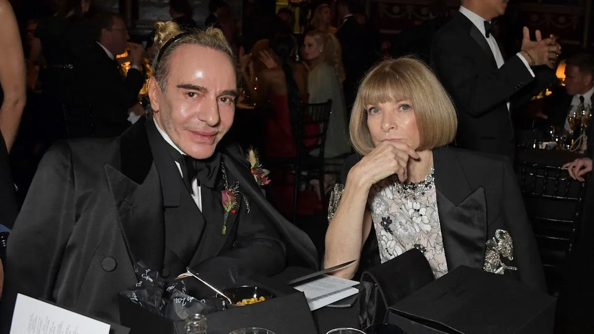 John Galliano Met Gala Và Khoảnh Khắc Lịch Sử Bị Đảo Ngược