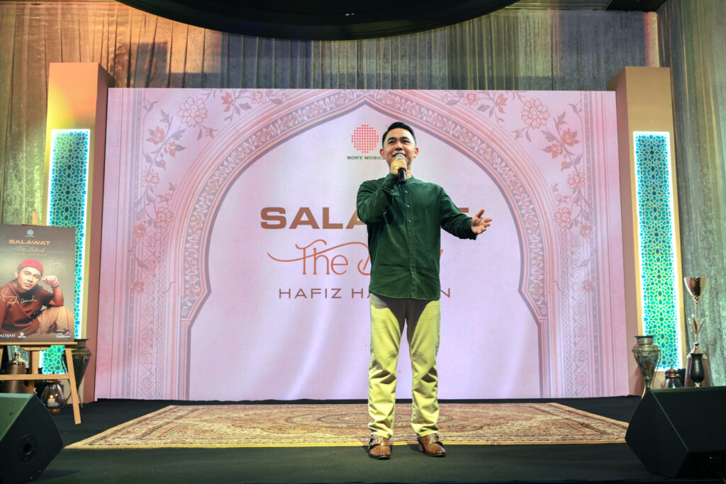 Bagaimana Hafiz Hamidun Mengangkat Musik Islam Ke Pentas Global