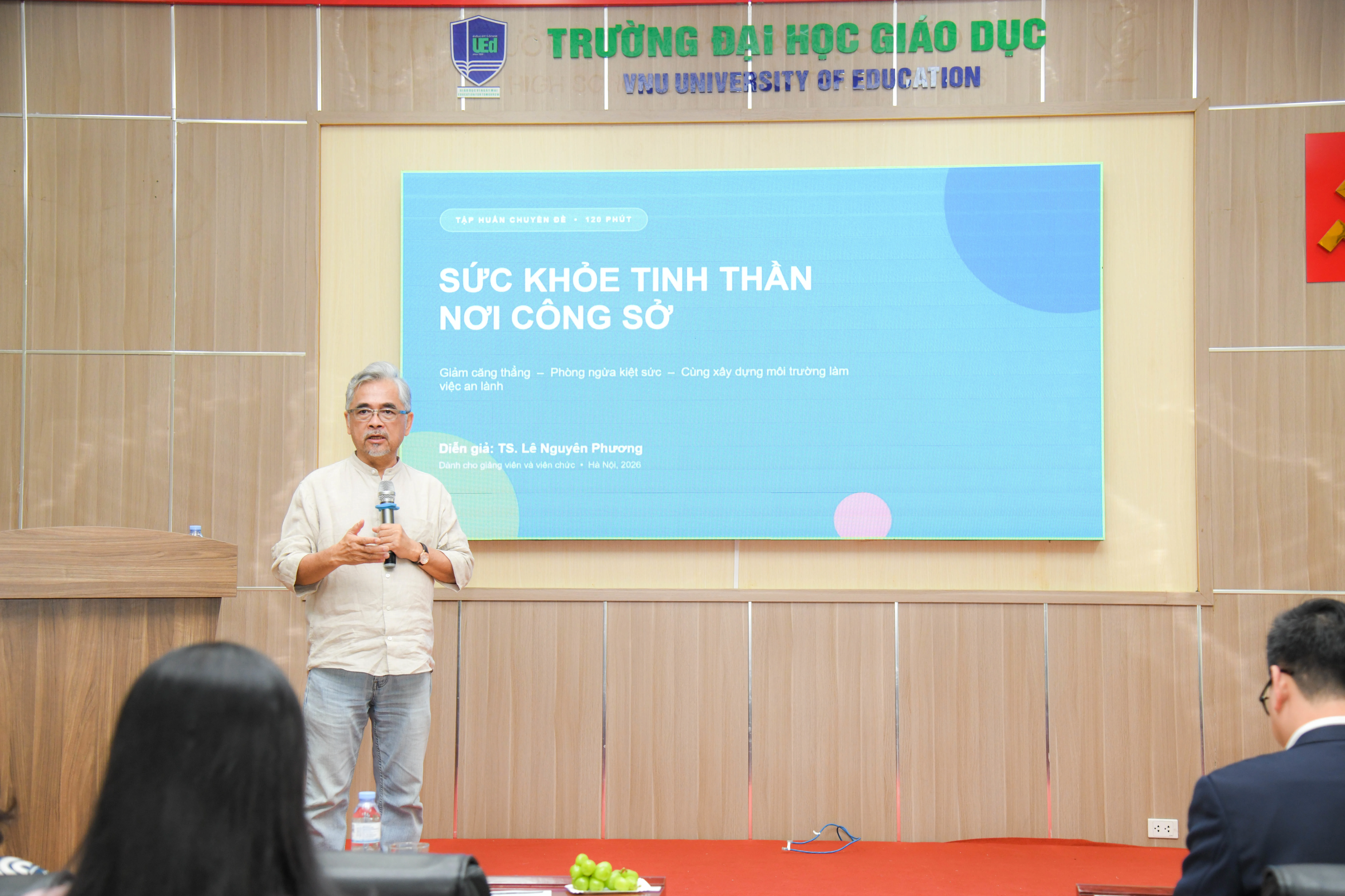 Chăm sóc sức khỏe tâm thần trường học: từ chữa cháy sang kiến tạo hệ sinh thái hạnh phúc