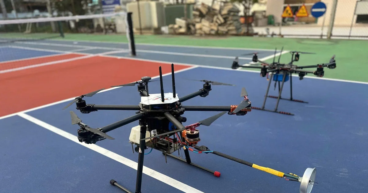 Drone kiểm tra lưới điện miền Bắc: bước ngoặt giám sát vị trí cao nguy hiểm