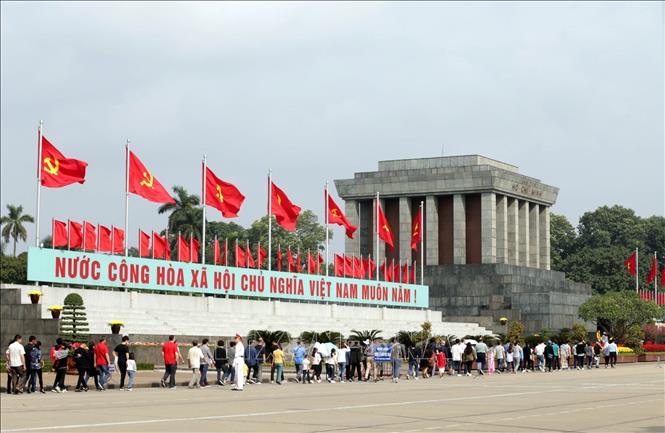 Hà Nội xét tuyển vào lớp 10: Giảm áp lực có giữ được công bằng?