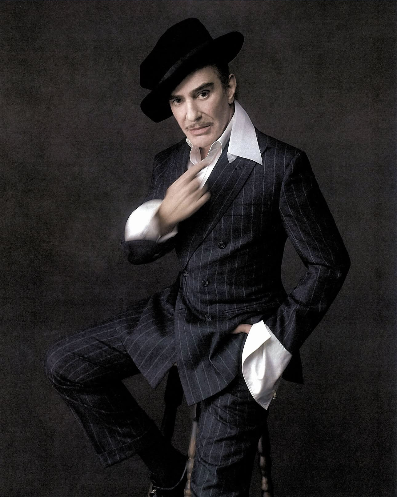Met Gala đổi hướng trước tranh cãi John Galliano