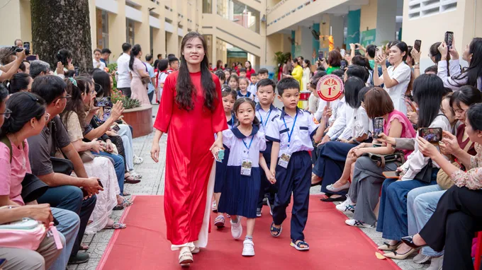 Giải bài toán thiếu giáo viên và phòng học trước thềm năm học mới