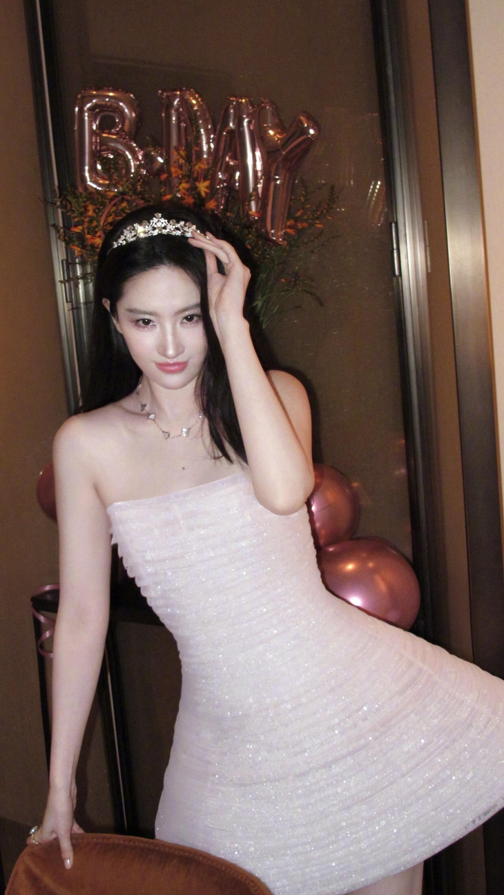 Lưu Diệc Phi, Phan Huy và bước nhảy vọt của thiết kế Việt