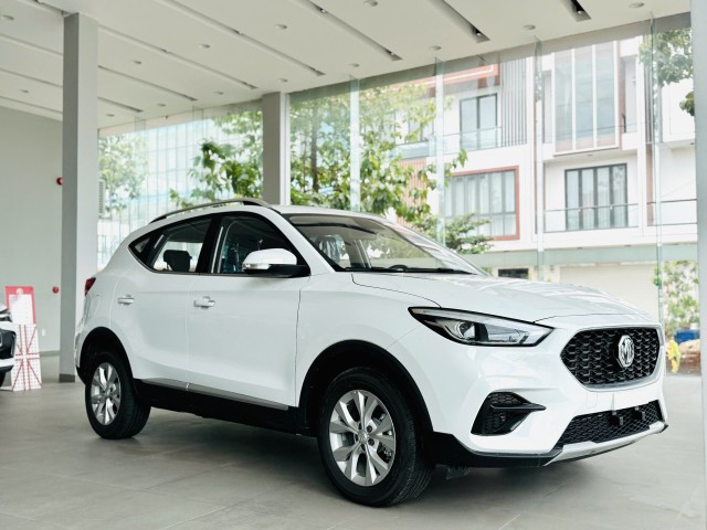 MG ZS dưới 400 triệu: SUV hạng B tuyên chiến xe hạng A