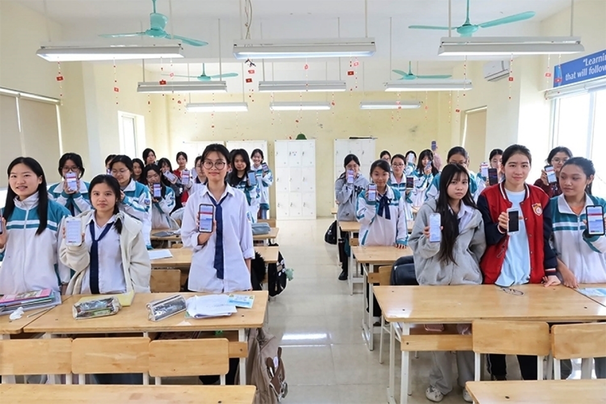 Bảo hiểm y tế học sinh: Hành trang sức khỏe cho năm học mới