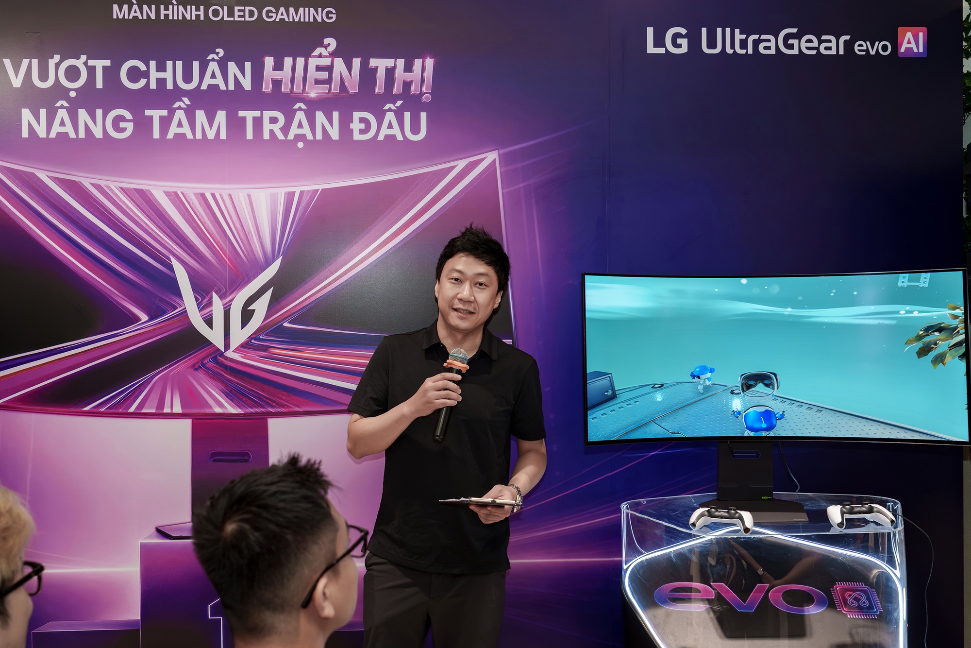 Màn hình gaming LG UltraGear 5K2K OLED: AI và tần số quét cao đang viết lại luật chơi