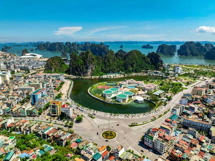 Việt Nam có 9 thành phố trực thuộc Trung ương: Bắc Ninh và Quảng Ninh sẽ xoay lại bản đồ kinh tế