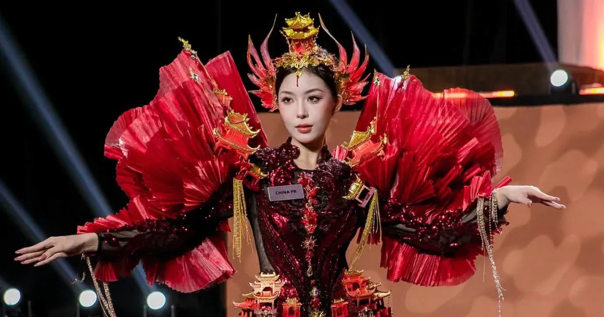 Áo dài Khánh Hòa tỏa sáng tại Miss World: Từ trang phục đến biểu tượng văn hóa