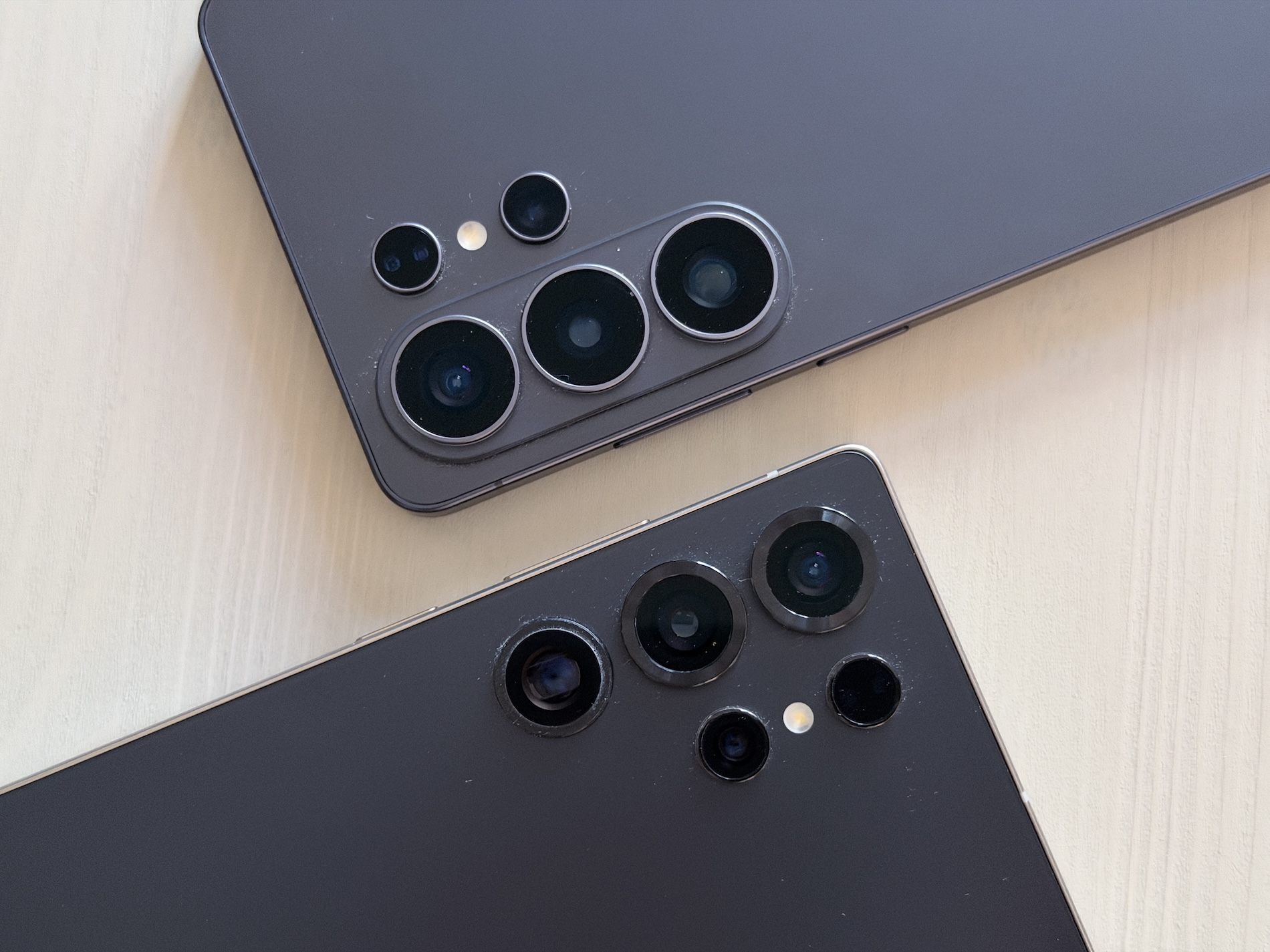 Galaxy S26 Ultra vs S25 Ultra: Patut Naik Taraf atau Kekal?