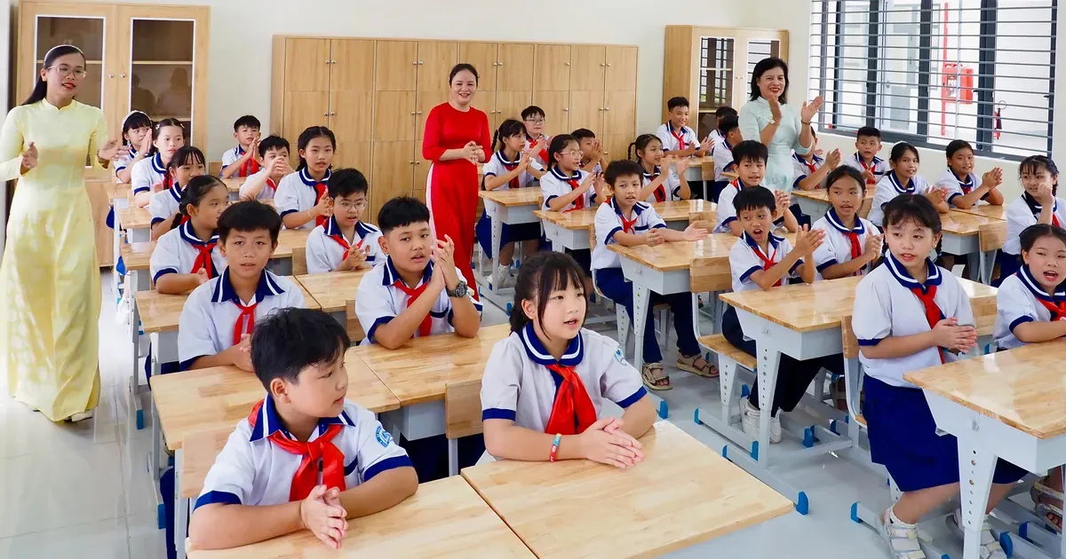 Giải bài toán thiếu giáo viên và phòng học trước thềm năm học mới