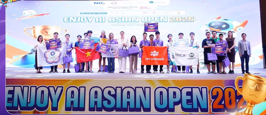 Từ cuộc thi địa phương đến sân chơi quốc tế: Hành trình của tài năng robot Việt Nam