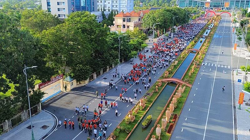 10 tỷ bước chân xanh: Khi sức khỏe cộng đồng thành một phong trào quốc gia