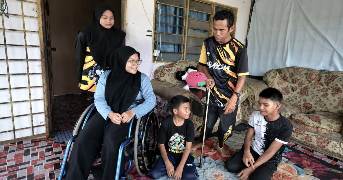 Ibu Bapa Anak Kurang Upaya: Strategi Harian dan Sokongan Emosi