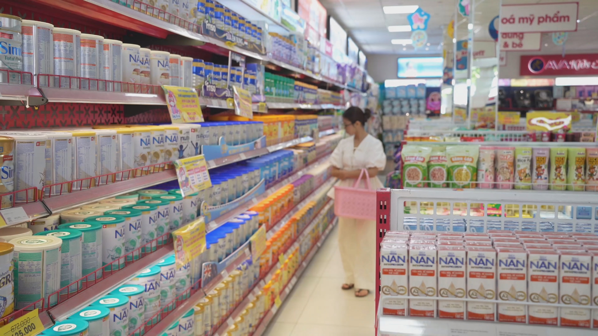 Mã QR và nhãn thông tin: Lá chắn an tâm cho bữa ăn dinh dưỡng