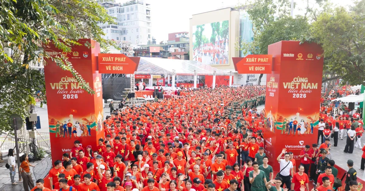 Hơn 1,77 triệu bước chân tạo nên kỷ lục Guinness đi bộ toàn quốc