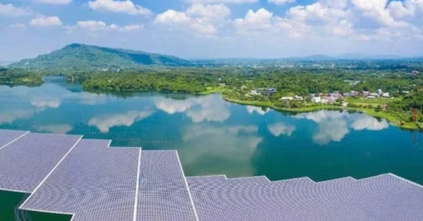 Hai dự án điện mặt trời nổi trên hồ thủy điện: Bước ngoặt 600 MW cho hạ tầng nước