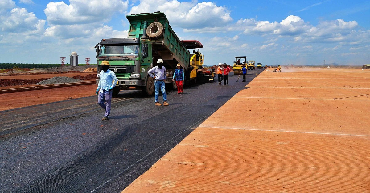 Sân bay Long Thành tăng tốc nước rút bằng chiến lược thi công xuyên lễ