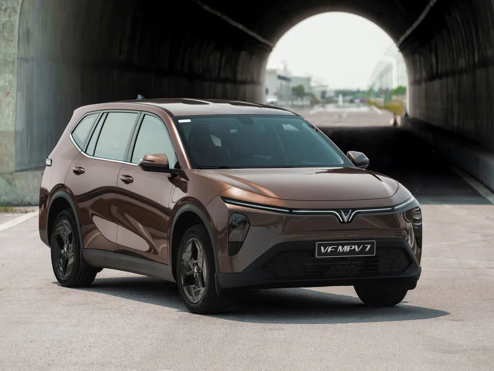 Xe điện 7 chỗ cho gia đình: Chọn VinFast VF MPV 7 hay SUV?