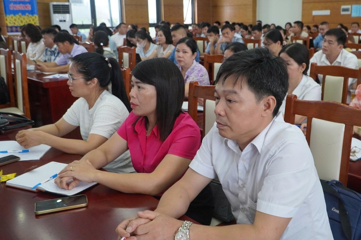 Hồ sơ sức khỏe điện tử toàn quốc: từ giấy sang dữ liệu số an toàn